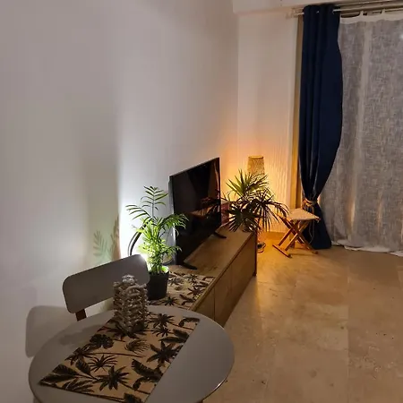 Ti Caz Kreol - Plages Les Pieds Dans L'eau Apartment *